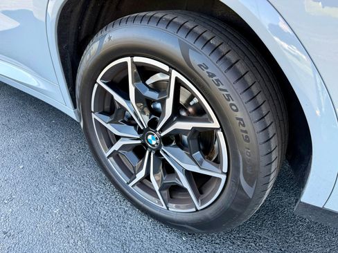 Used 2023 BMW X4 xDrive30i w/ M Sport Package image 3