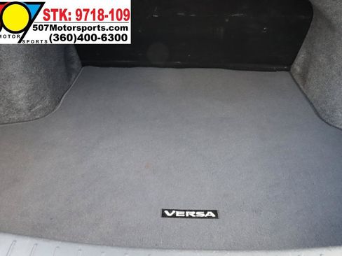 Used 2012 Nissan Versa SV w/ Convenience Pkg FWD image 14
