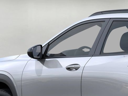 New 2026 Chevrolet Trax RS w/ Driver Confidence Package FWD image 12
