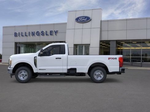 New 2025 Ford F250 XL w/ FX4 Off-Road Package image 3