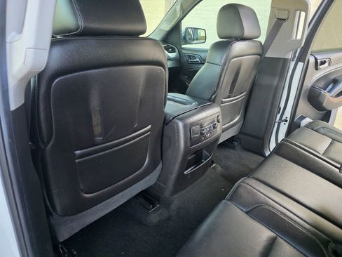 Used 2016 Chevrolet Tahoe LTZ RWD image 39