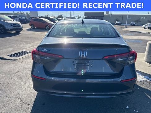 Used 2023 Honda Civic EX image 6