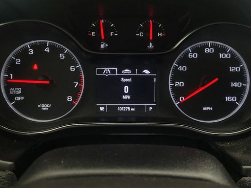 Used 2019 Chevrolet Cruze LT w/ Convenience Package FWD image 23
