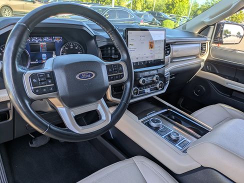 Used 2024 Ford Expedition Max Limited image 21