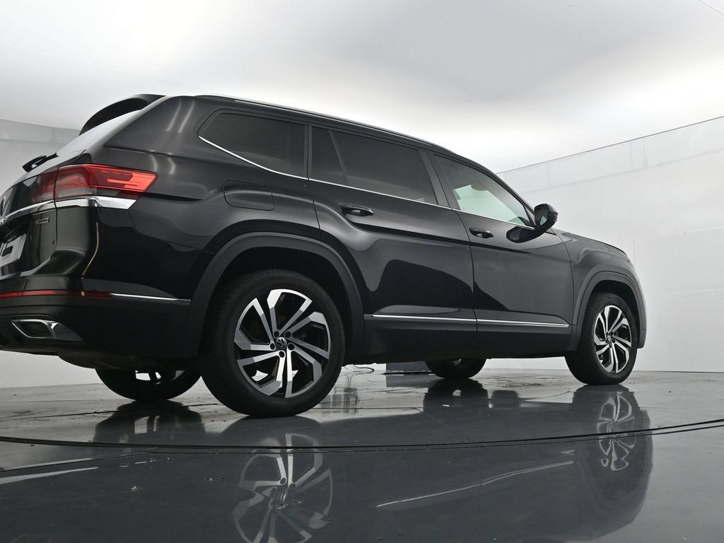 Used 2022 Volkswagen Atlas SEL AWD/4WD image 40