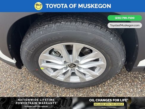 New 2026 Toyota Corolla Cross LE w/ Cold Weather Package image 9