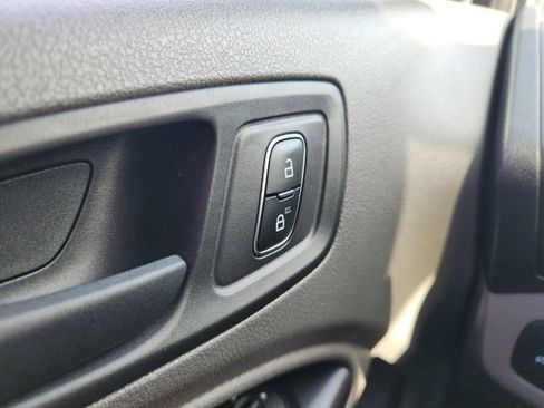Used 2022 Ford Transit Connect XL image 35