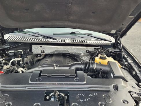 Used 2015 Ford Expedition EL XLT image 10