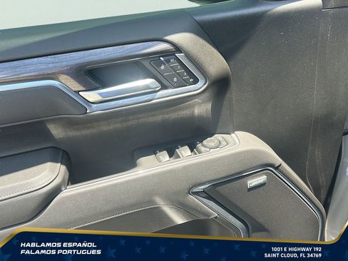 Used 2025 Chevrolet Silverado 1500 LTZ w/ Z71 Off-Road Package AWD/4WD image 11