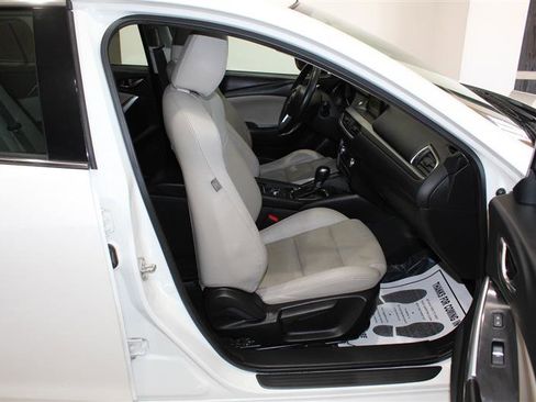 Used 2016 MAZDA MAZDA6 Touring FWD image 29