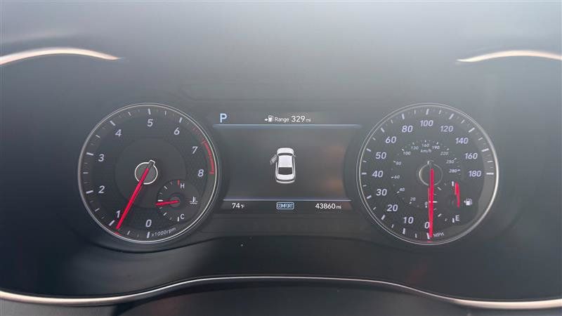 Used 2019 Genesis G70 2.0T Advanced w/ Sport Package RWD image 22