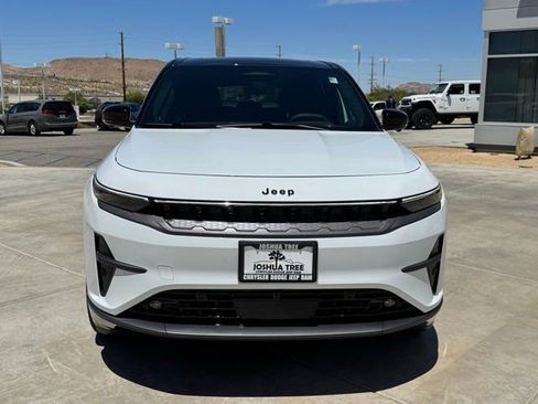 New 2025 Jeep Wagoneer S Launch Edition image 4
