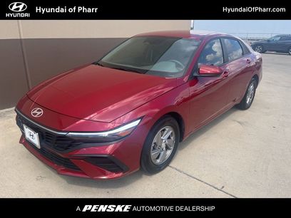 Certified 2025 Hyundai Elantra SE