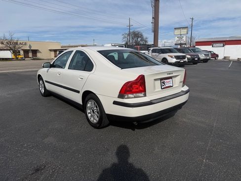 Used 2003 Volvo S60 2.4 image 4