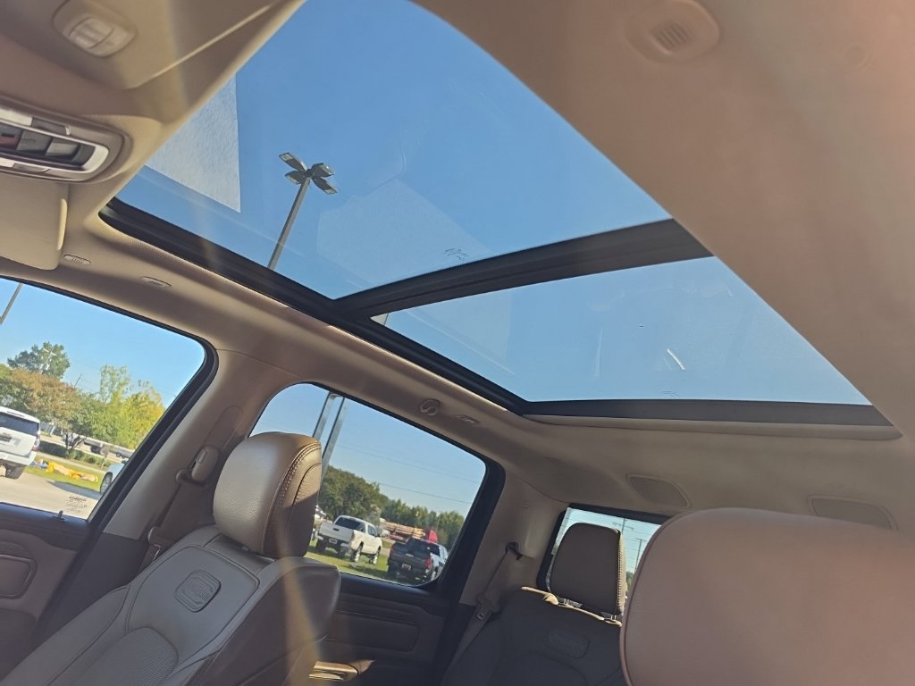 Used 2019 RAM 1500 Limited AWD/4WD image 7