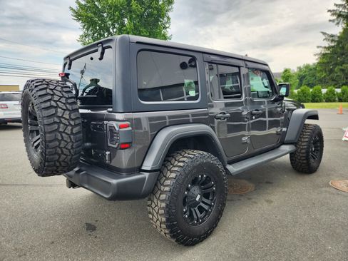 Used 2018 Jeep Wrangler Unlimited Sport S AWD/4WD image 15