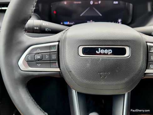 Used 2023 Jeep Compass High Altitude AWD/4WD image 26