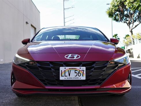 Used 2021 Hyundai Elantra SEL w/ Convenience Package FWD image 8