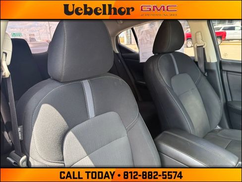 Used 2024 Nissan Sentra SV w/ All-Weather Package FWD image 4