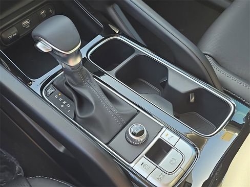 New 2025 Kia Telluride S image 31