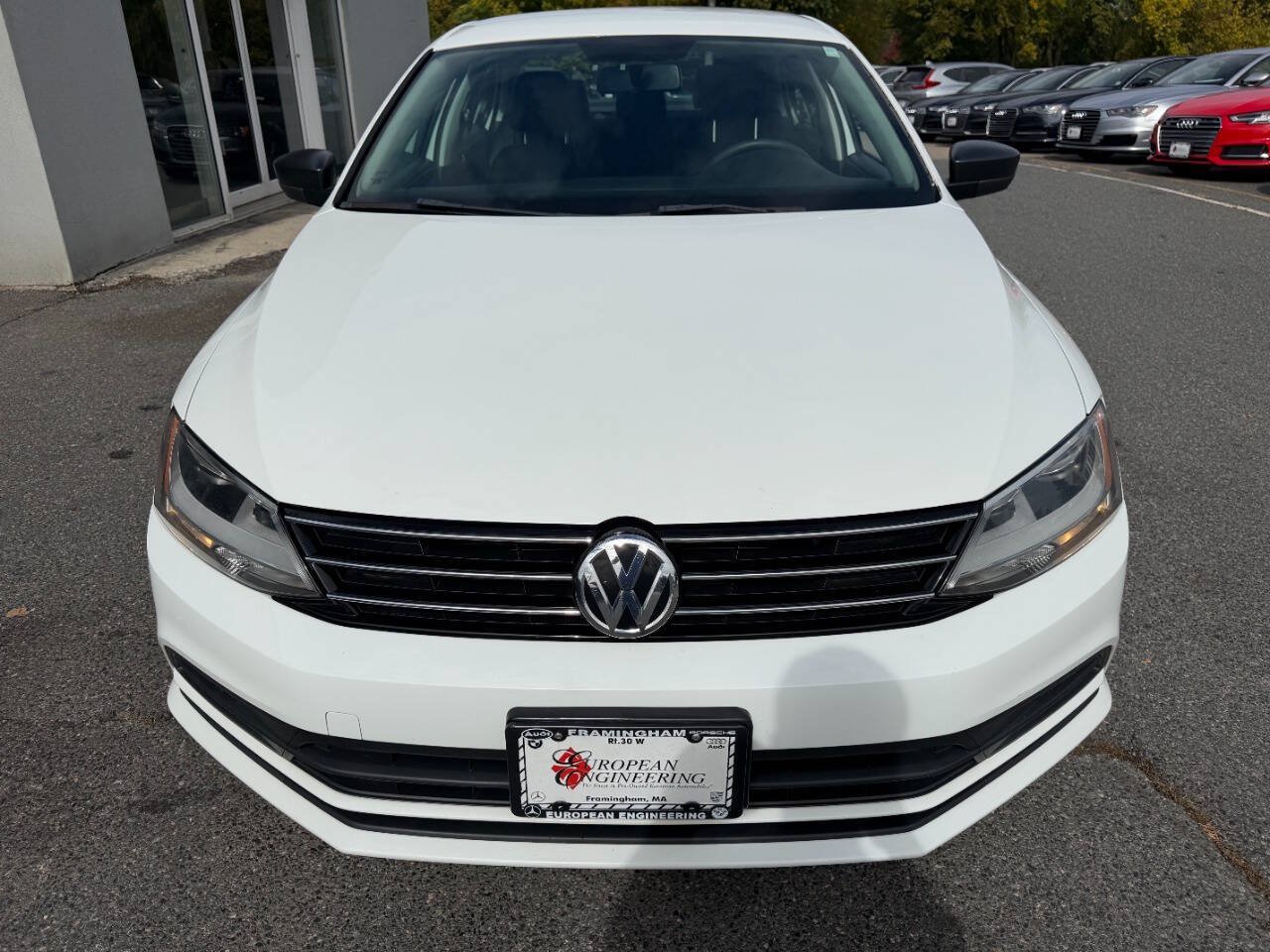 Used 2016 Volkswagen Jetta S FWD image 2