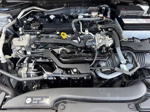 Used 2024 Toyota Corolla LE FWD image 31