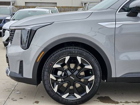New 2026 Kia Sorento EX FWD image 7