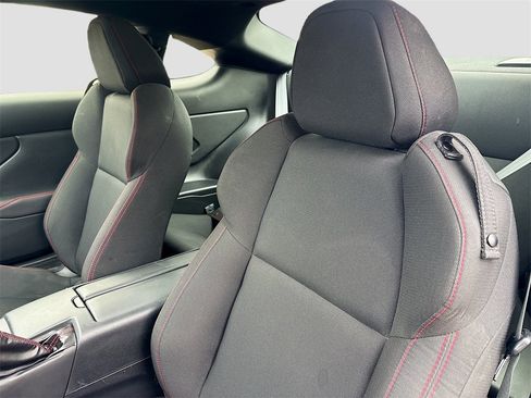 Used 2024 Subaru BRZ Premium image 19
