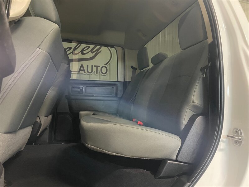Used 2018 RAM 2500 Tradesman w/ Chrome Appearance Group AWD/4WD image 14