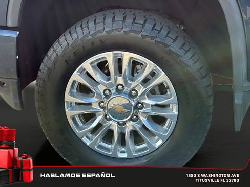 Used 2022 Chevrolet Silverado 2500 High Country w/ Technology Package image 55