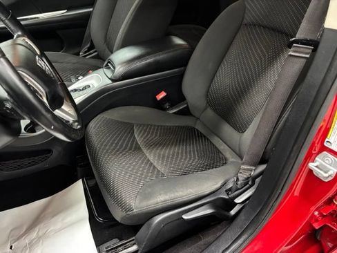 Used 2018 Dodge Journey SE w/ Connectivity Group FWD image 15