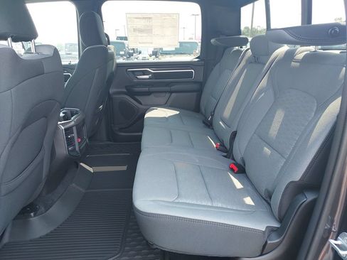 New 2026 RAM 1500 Big Horn AWD/4WD image 14