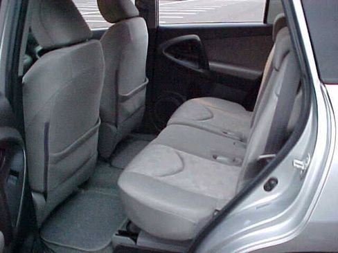 Used 2011 Toyota RAV4 4WD w/ Preferred Premium Pkg image 11