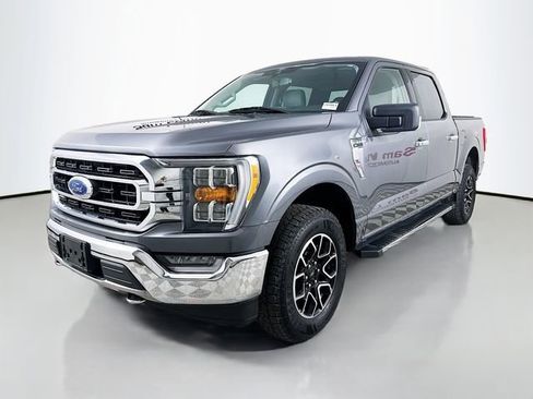 Used 2021 Ford F150 XLT w/ Equipment Group 302A High image 3