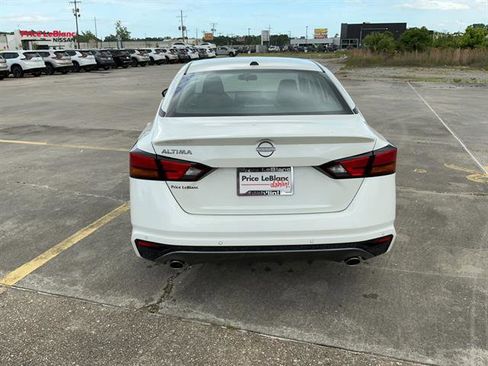 New 2026 Nissan Altima 2.5 SV w/ SV Special Edition Package FWD image 7