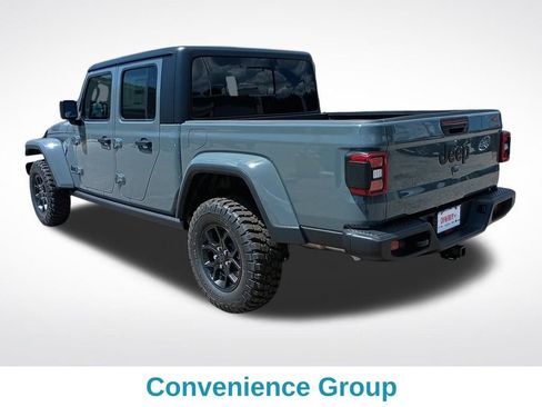 New 2025 Jeep Gladiator Willys image 4