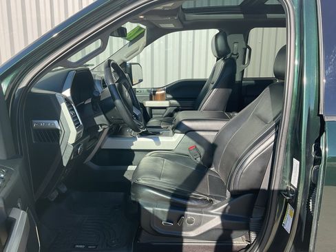 Used 2016 Ford F150 Lariat image 8