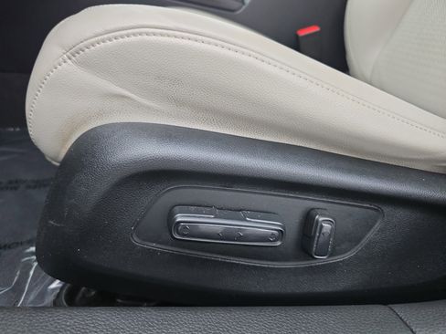 Certified 2023 Honda Civic EX-L image 28