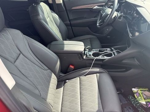 Certified 2023 Buick Envision Avenir image 22