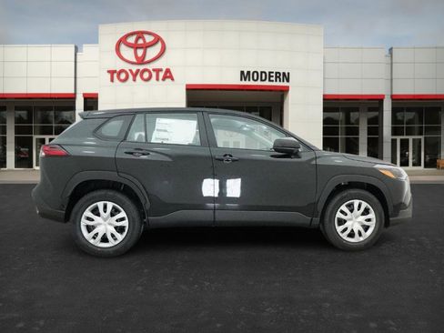 New 2026 Toyota Corolla Cross L image 26