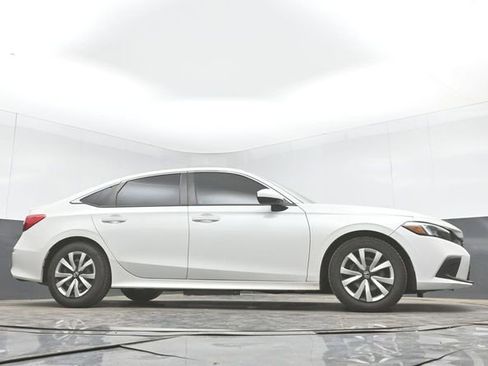 Used 2023 Honda Civic LX image 34