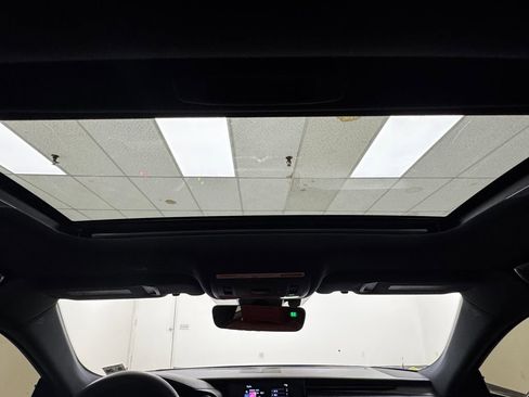 Used 2021 Lexus RC 300 F Sport image 40