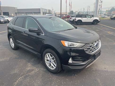 Used 2021 Ford Edge SEL w/ Cargo Accessory Package AWD/4WD image 3