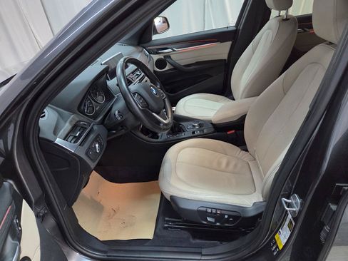 Used 2018 BMW X1 xDrive28i AWD/4WD image 14
