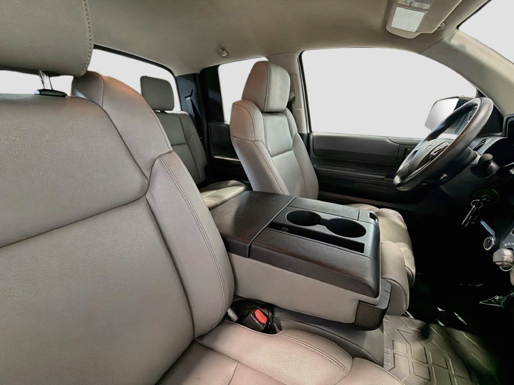 Used 2017 Toyota Tundra SR AWD/4WD image 24
