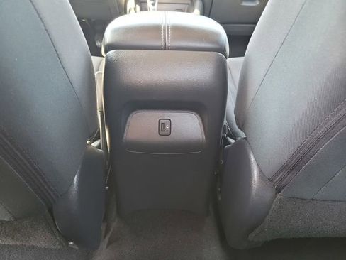 Certified 2024 Nissan Sentra SV FWD image 17