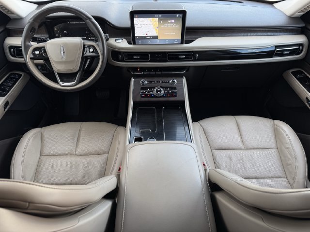 Used 2022 Lincoln Aviator Reserve w/ Elements Package Plus RWD image 9