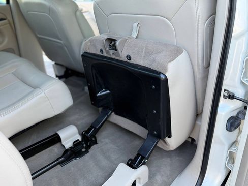 Used 2005 Cadillac Escalade EXT AWD/4WD image 58
