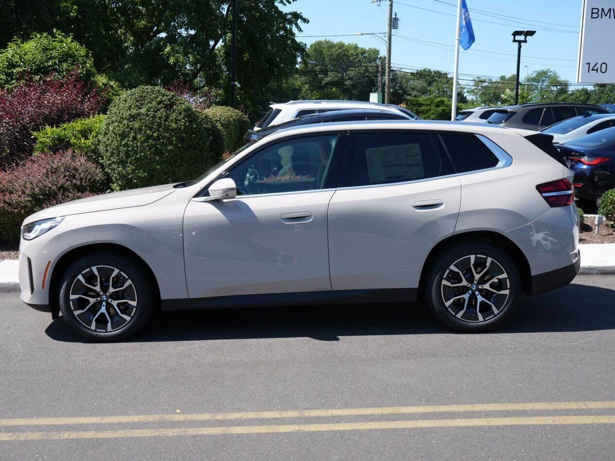 Used 2026 BMW X3 xDrive30i w/ Premium Package AWD/4WD image 17