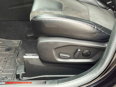 Used 2023 Ford Edge ST AWD/4WD image 19
